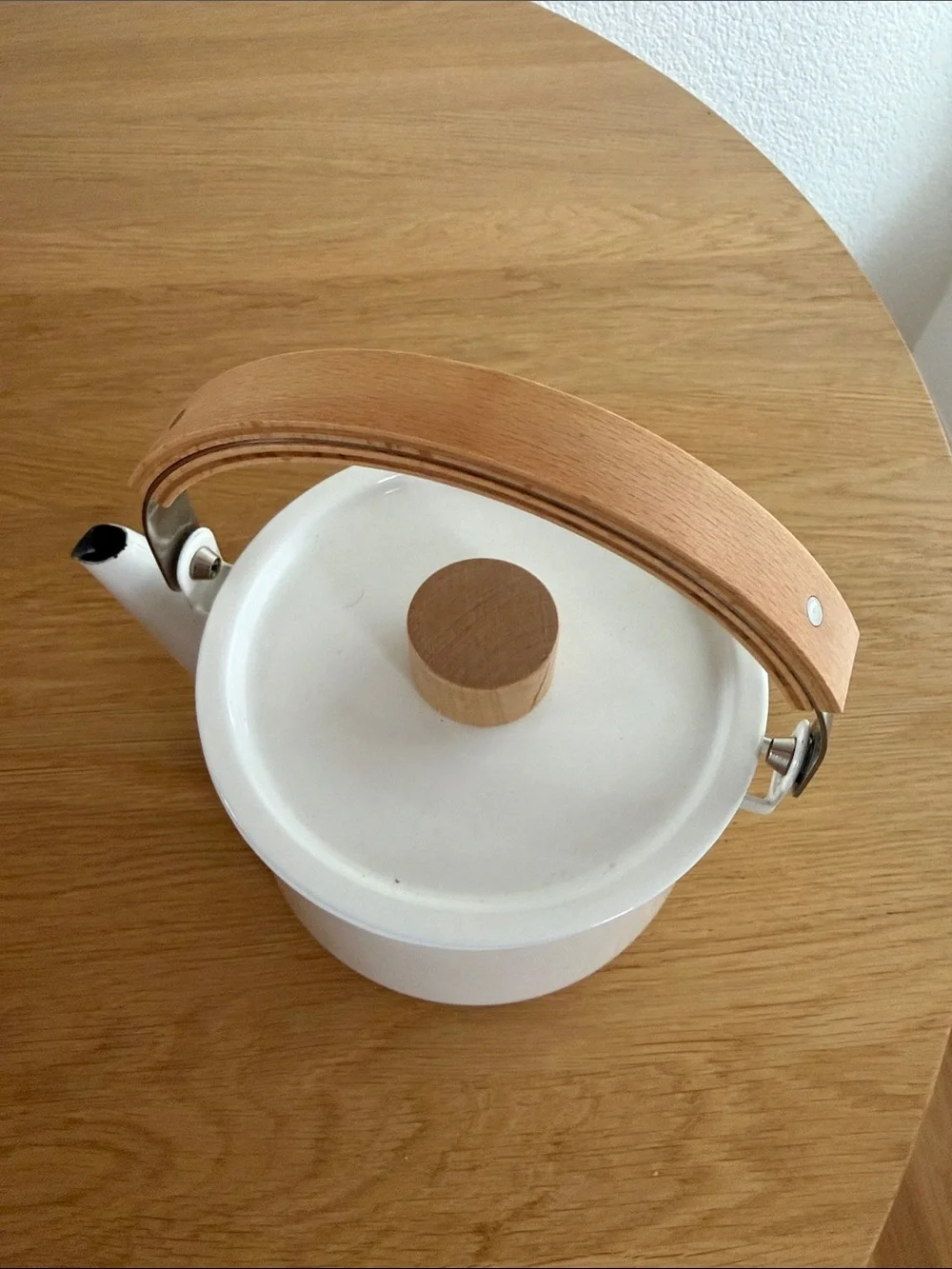 Kai Japanese Minimalist Tea Pot